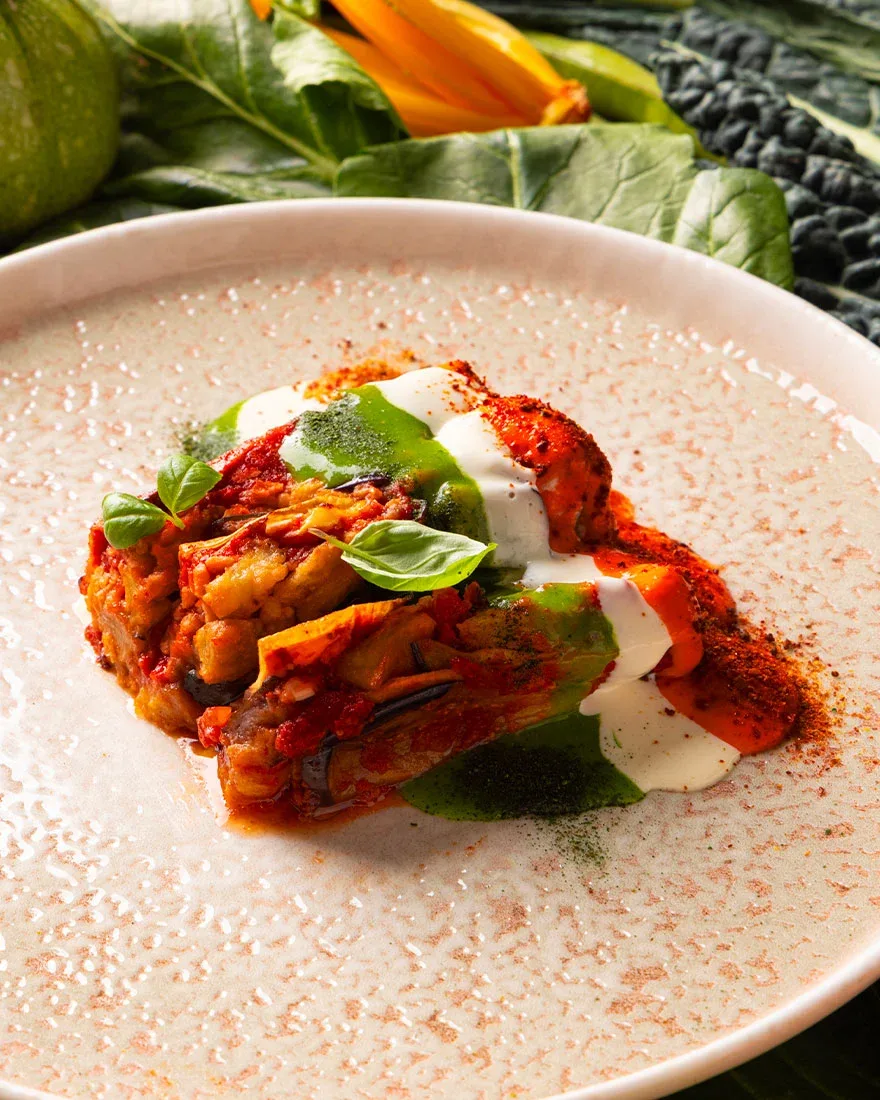 PARMIGIANA-DI-MELANZANE7 Pomodoro e melanzane per un sapore che sa di casa
