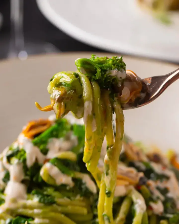 Troccoli, cima di rapa e vongole