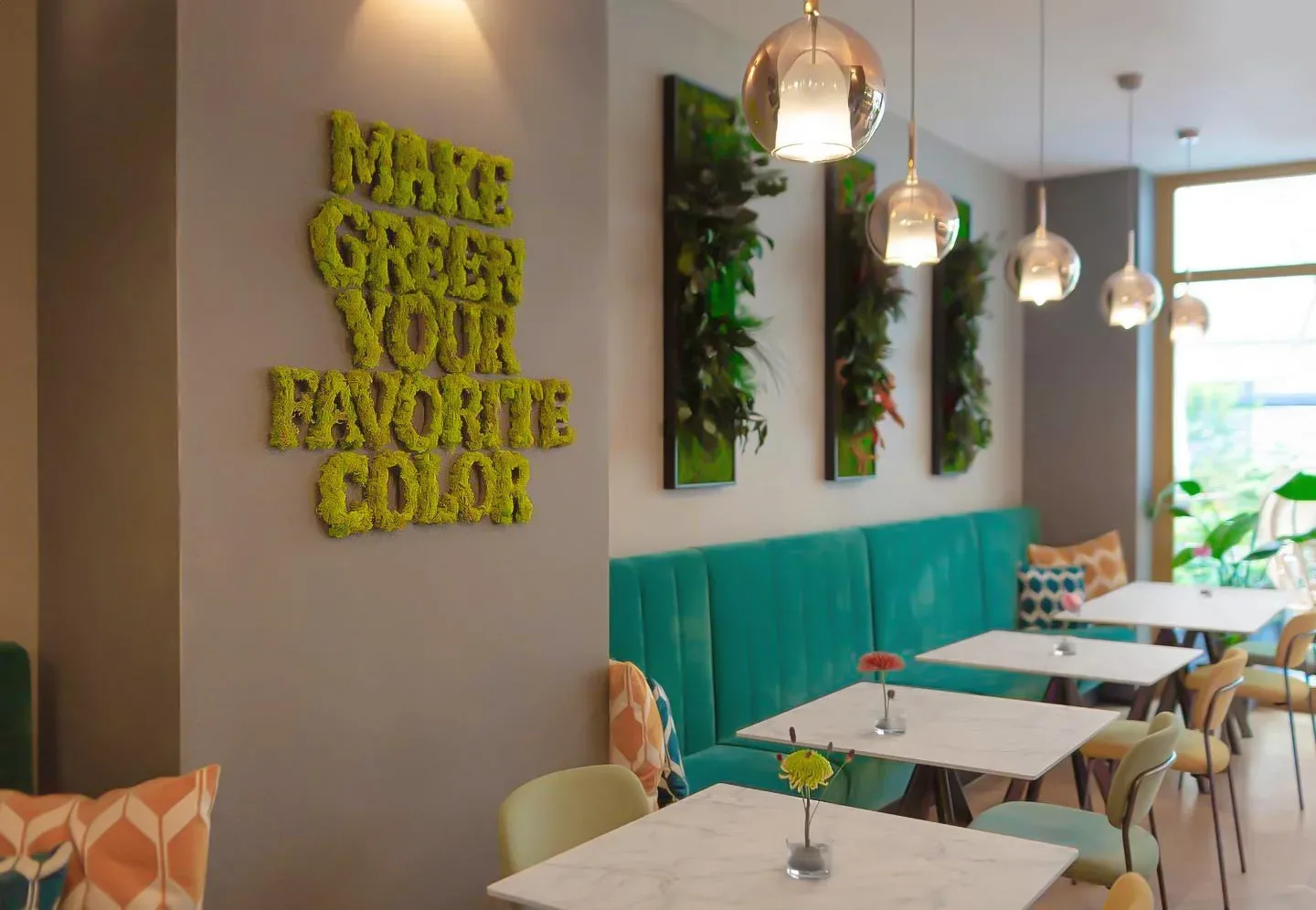 Vegan vegetarian healthy fish brunch in Milan best restaurants